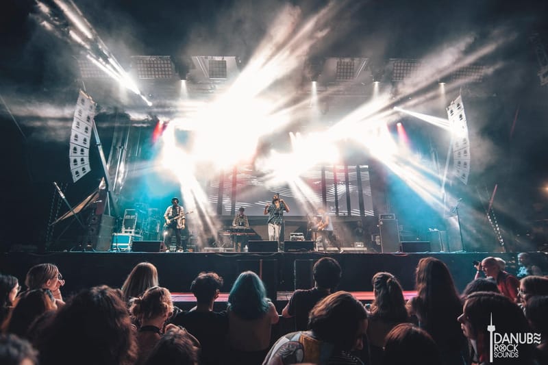 De prin țară adunate