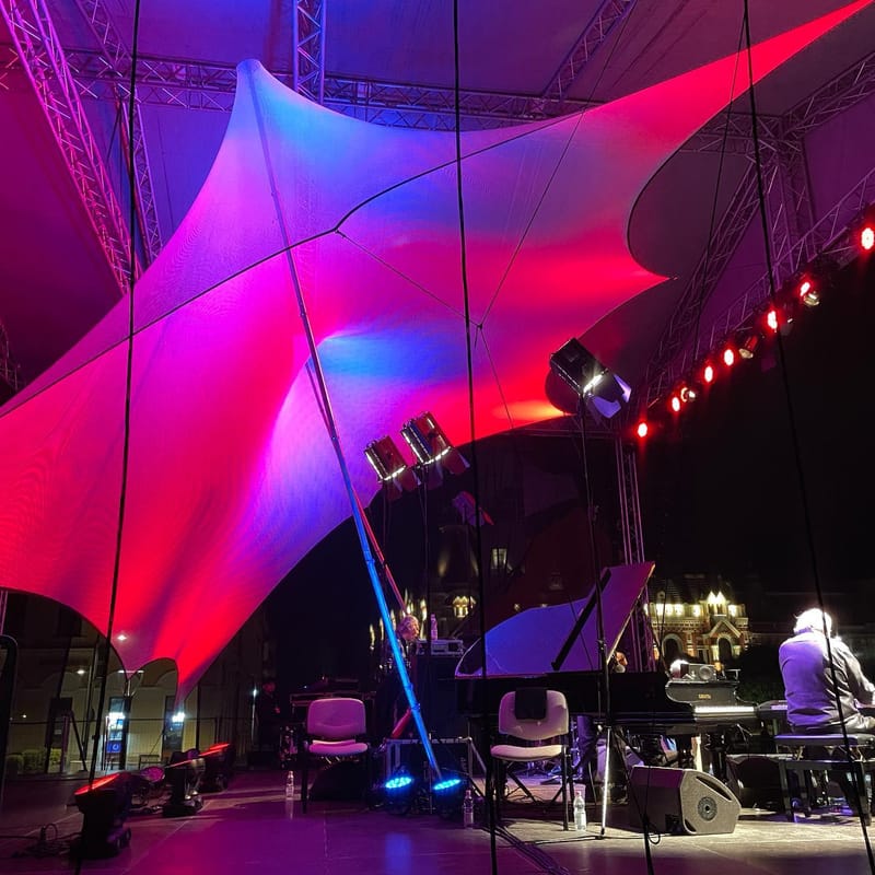 Teatru si evenimente culturale indoor