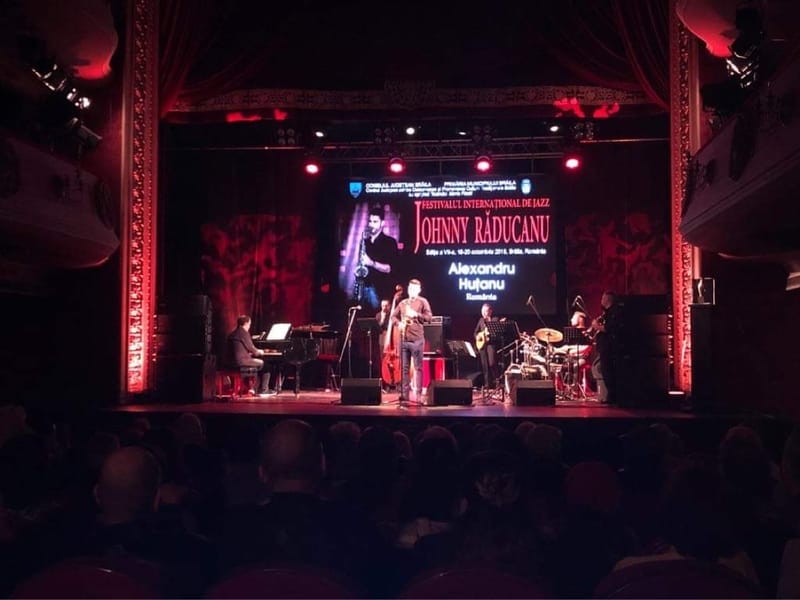 Teatru si evenimente culturale indoor