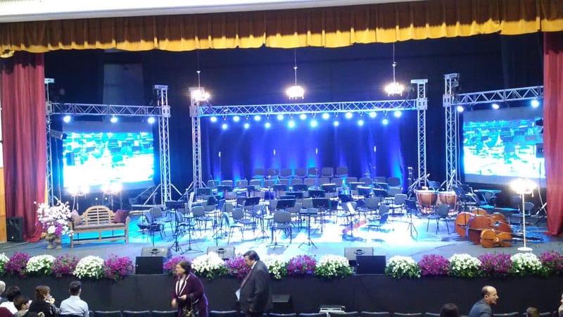 Teatru si evenimente culturale indoor