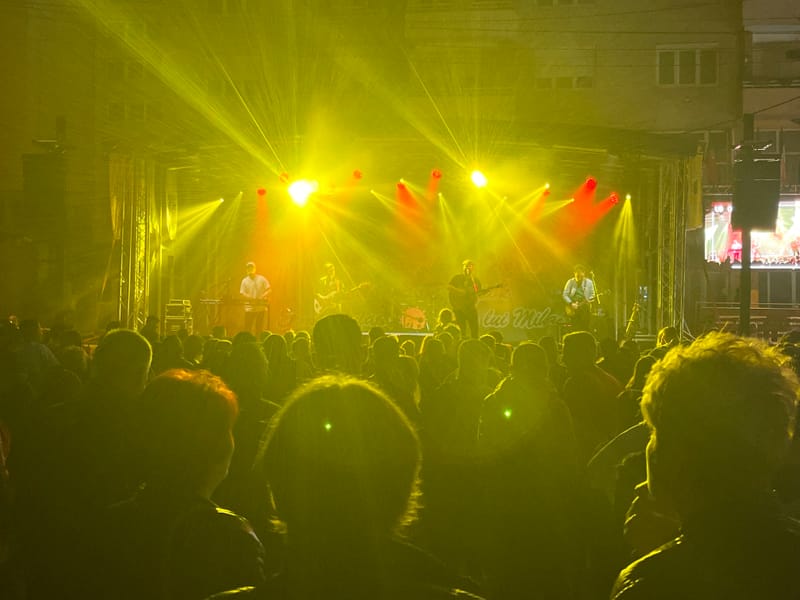 De prin țară adunate