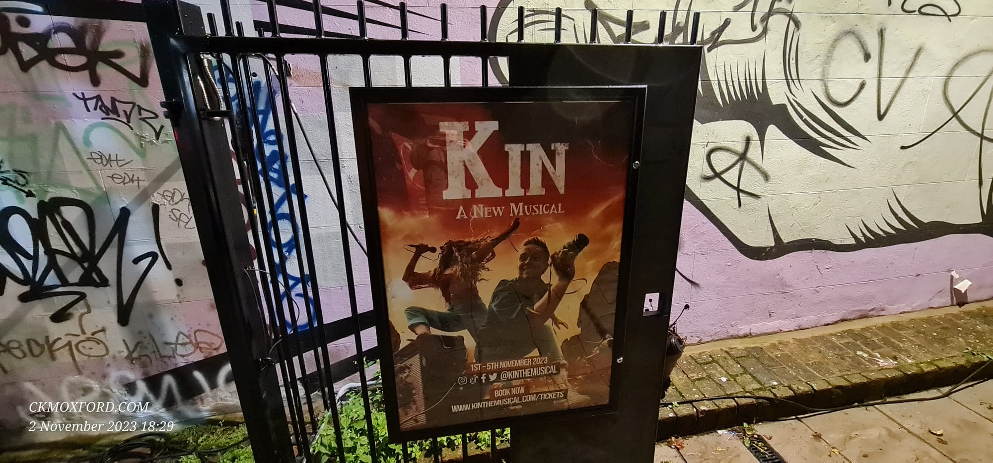 THE LITTLE BIG THINGS AND KIN