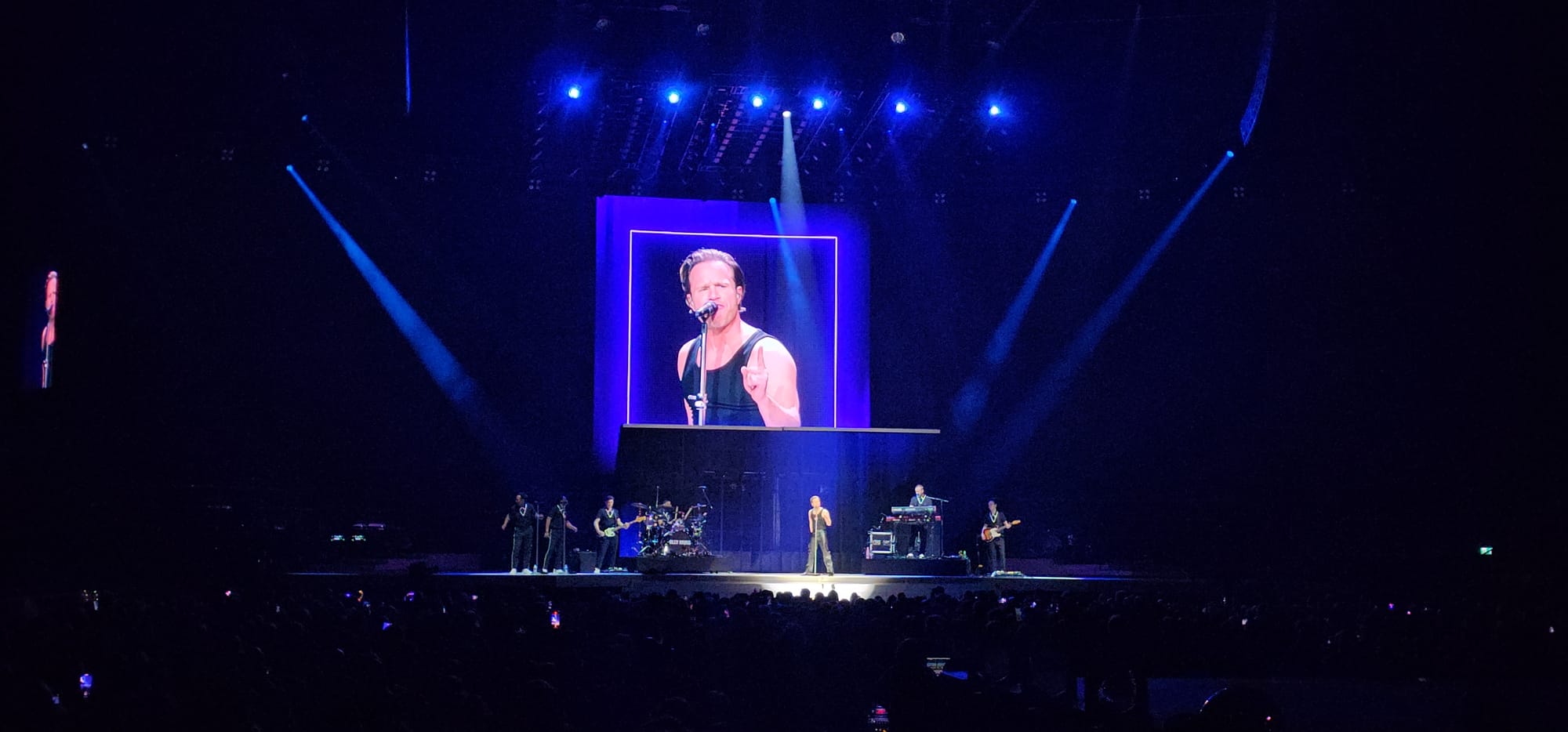 OLLY MURS AND TAKE THAT