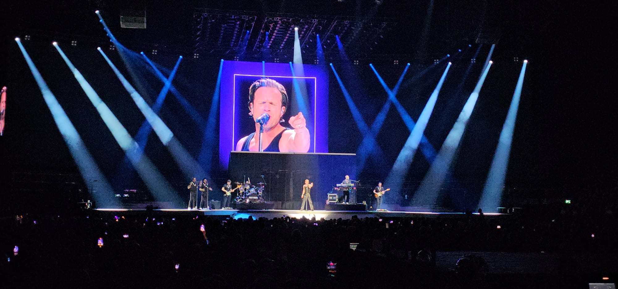 OLLY MURS AND TAKE THAT