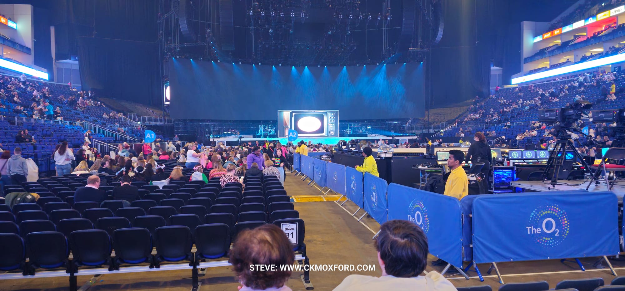 OLLY MURS AND TAKE THAT