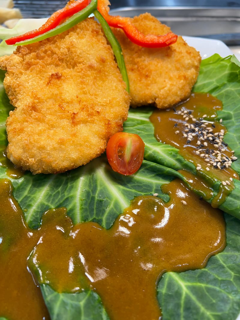 CHICKEN KATSU