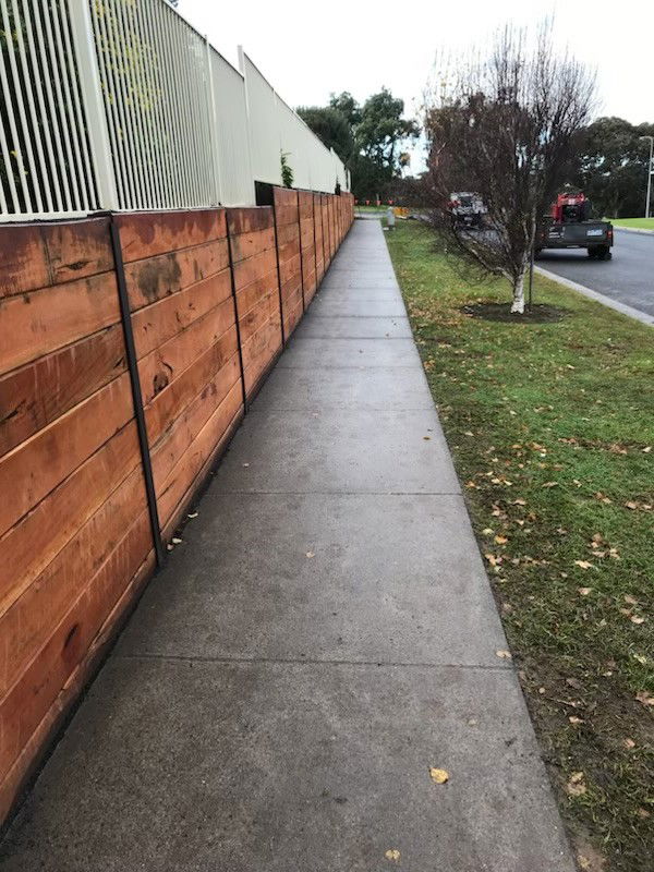 Retaining & Rock Walls