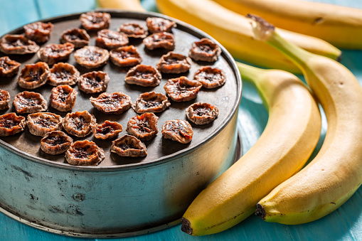 BANANE