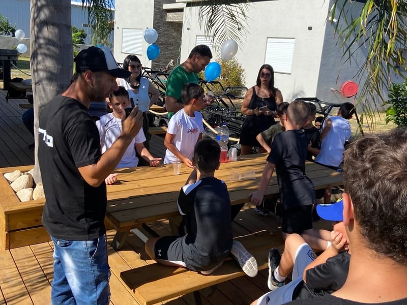 חבילת יום הולדת עד 24 ילדים