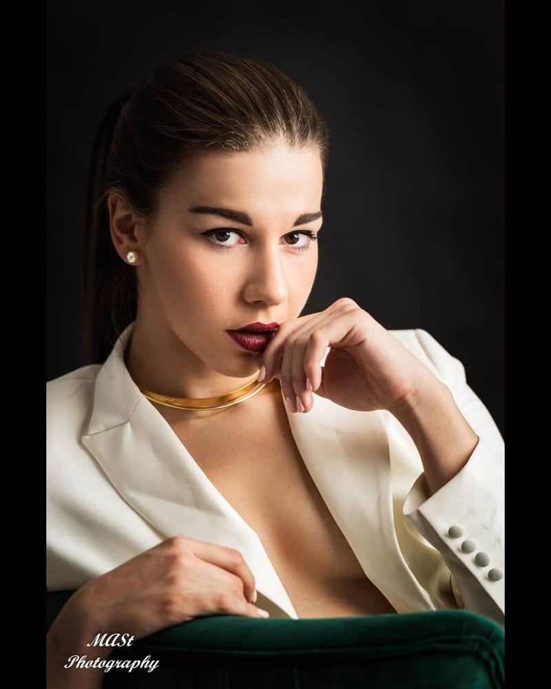 Στούντιο Φωτογράφιση και Φωτογράφιση Προϊόντων και Επιχειρήσεων