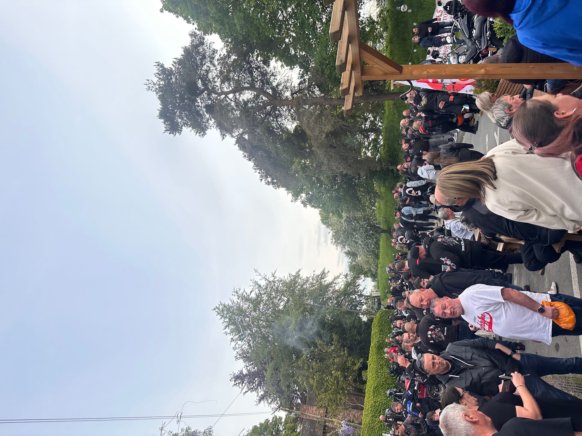 100s of bikers turned up from all around the country 