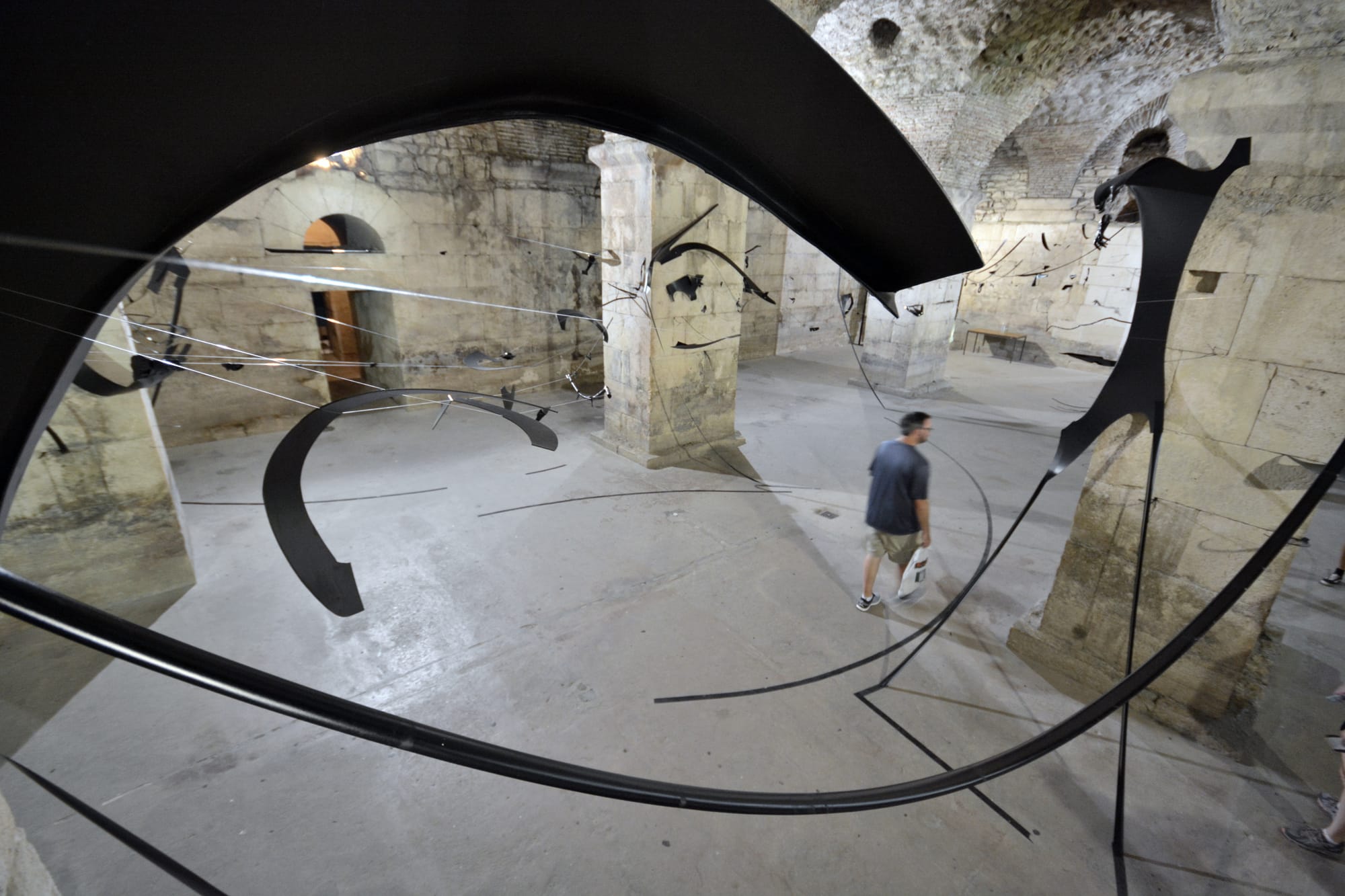 LINE MEMORIES - 2018 - SITE SPECIFIC INSTALLATION, PLASTIC METAL, ORGANJIC MATERIALS