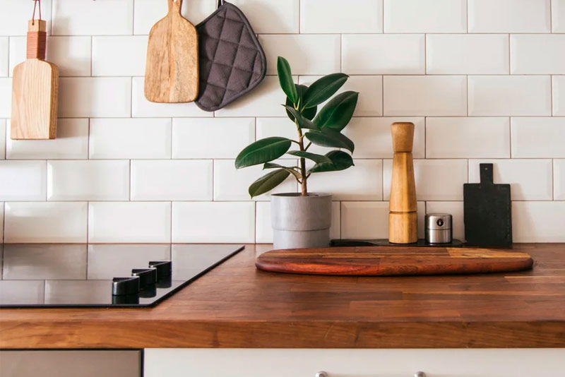 Claves para limpiar tus azulejos de la cocina y dejarlos como nuevos