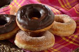 DONAS DE CHOCOLATE Y AZUCARADAS