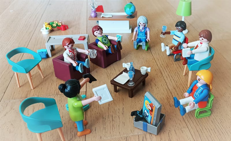 Débats et tables rondes pour les parents et les professionnels