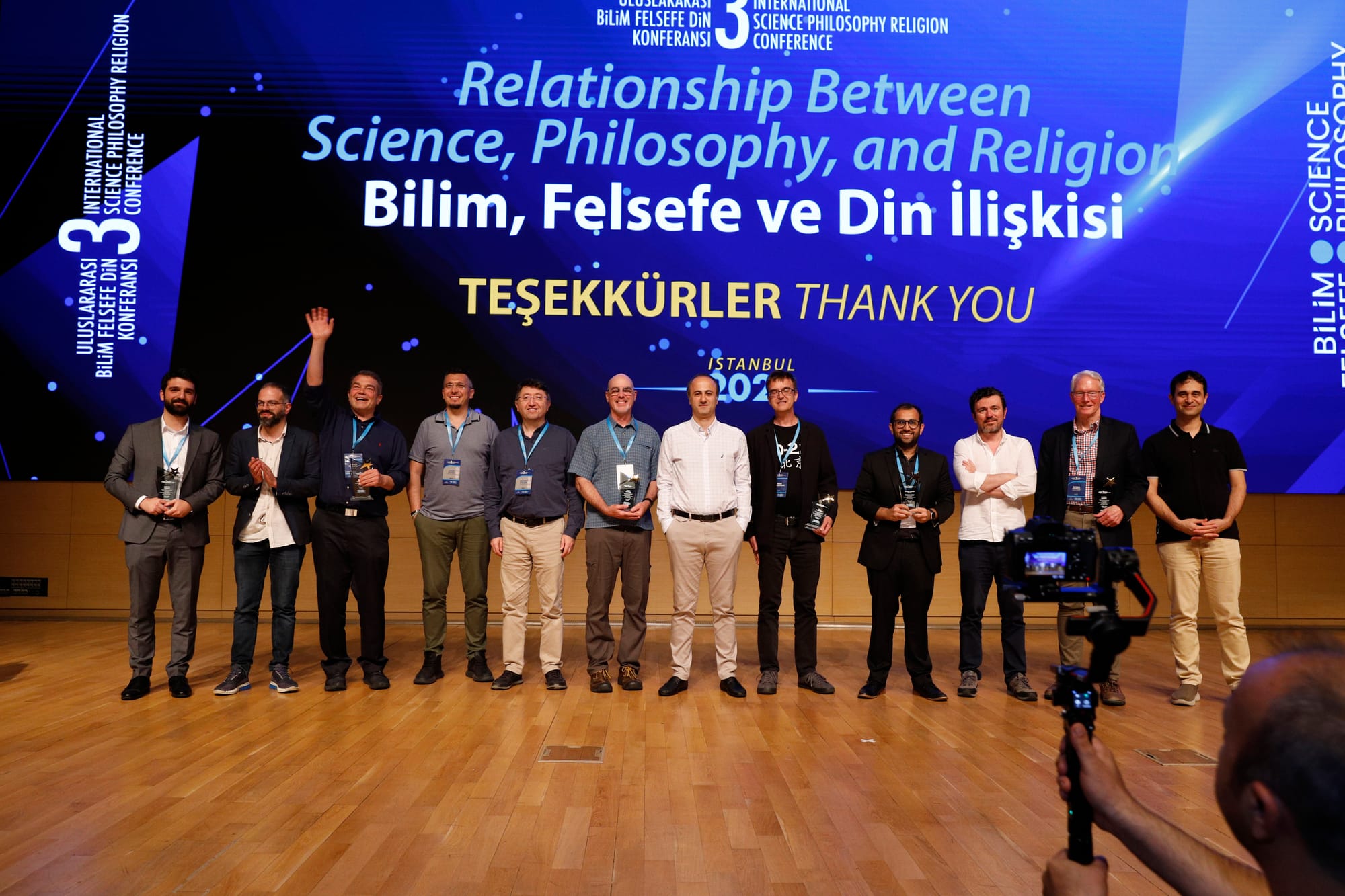 Dean Zimmerman, Russell Howell, Scott Davison, Caner Taslaman, Furkan Özçelik, Mehmet Bulgen, Emre Dorman, Emre Onur Kahya, Alper Bilgili, Shoaib Ahmed Malik