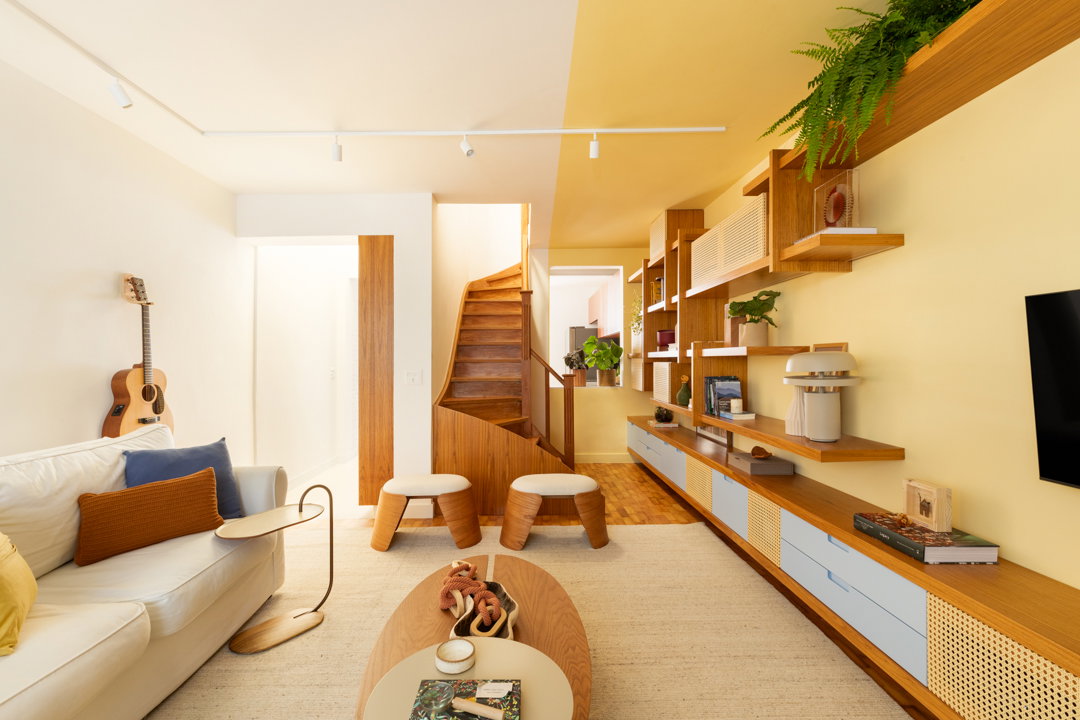 130m2