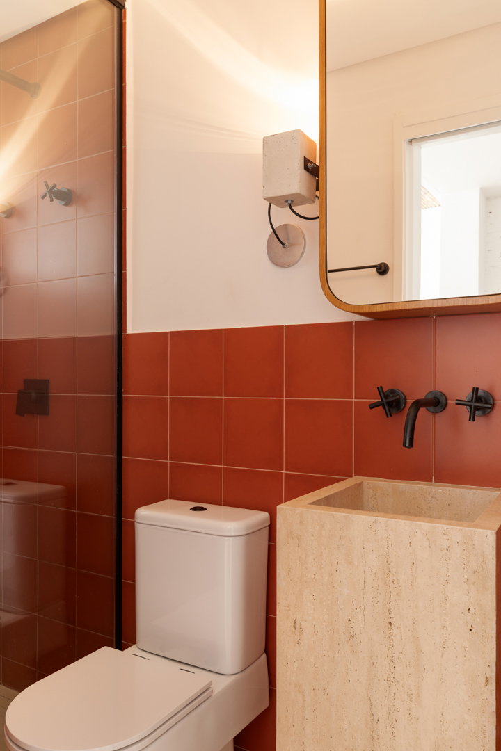 130m2