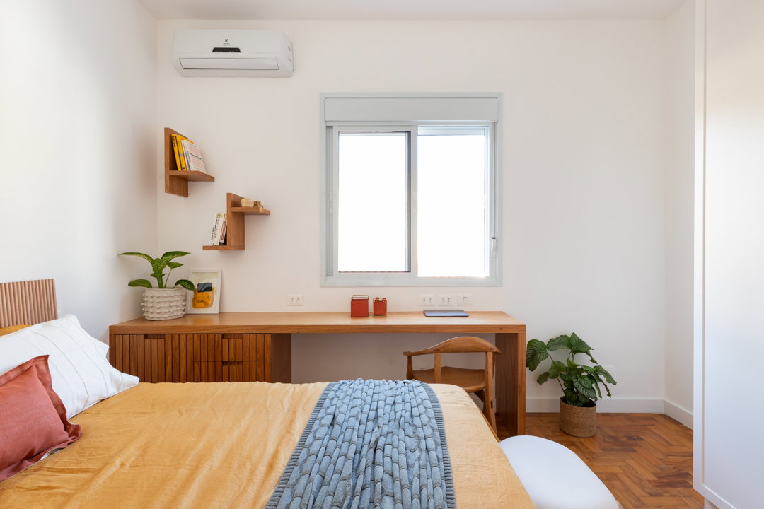 130m2