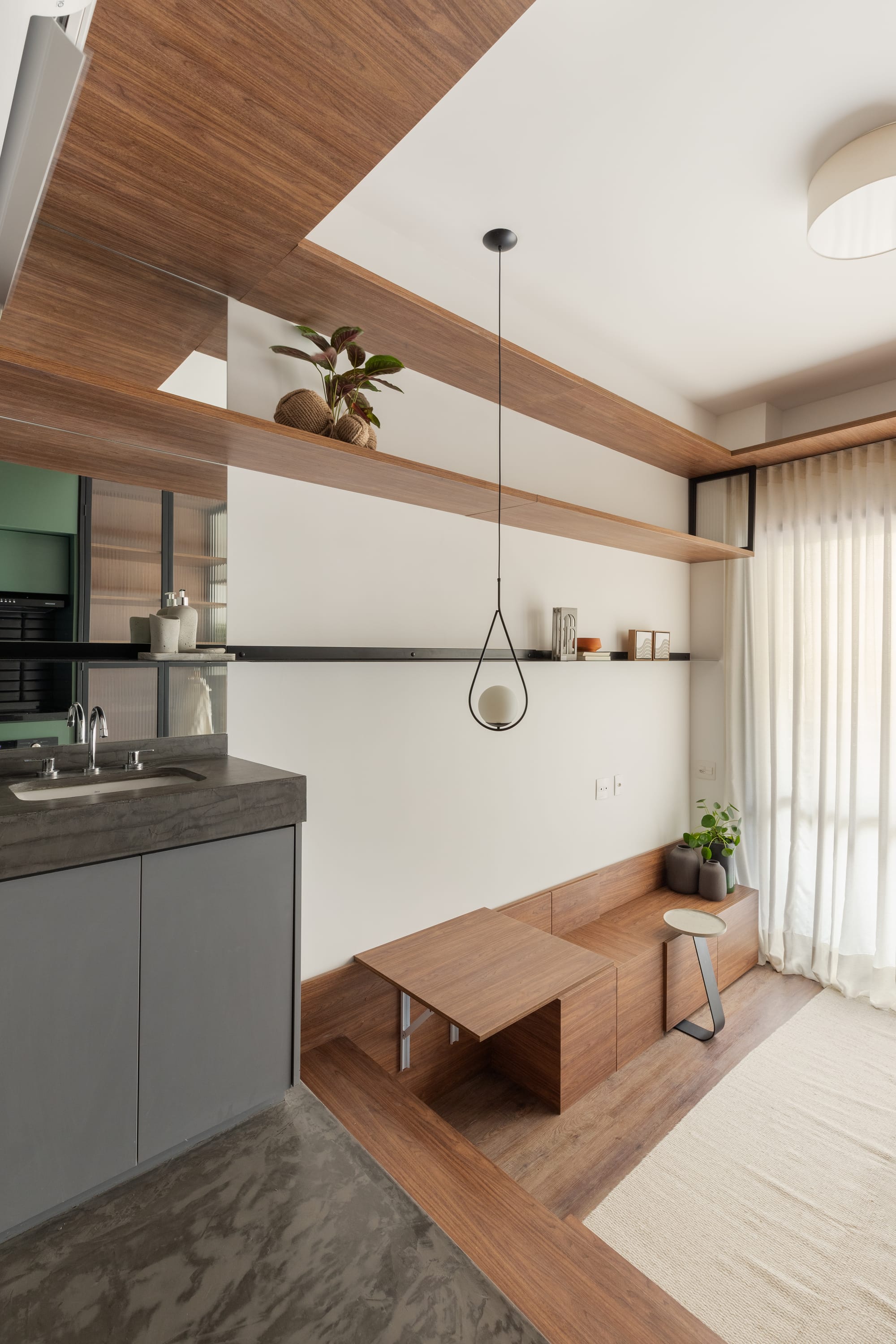 25m²