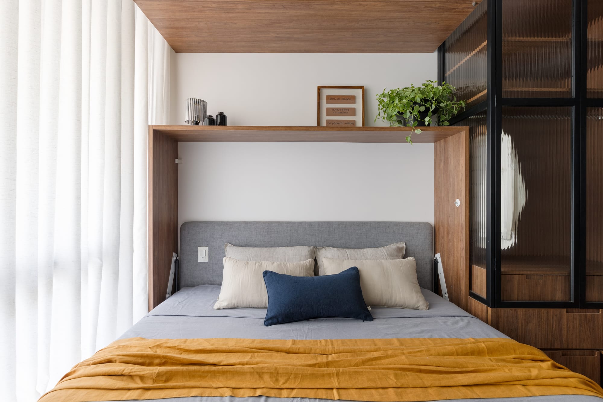 25m²