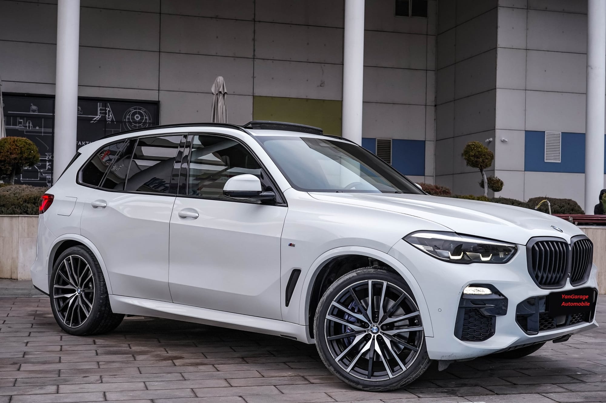 BMW X5 M Sport 2