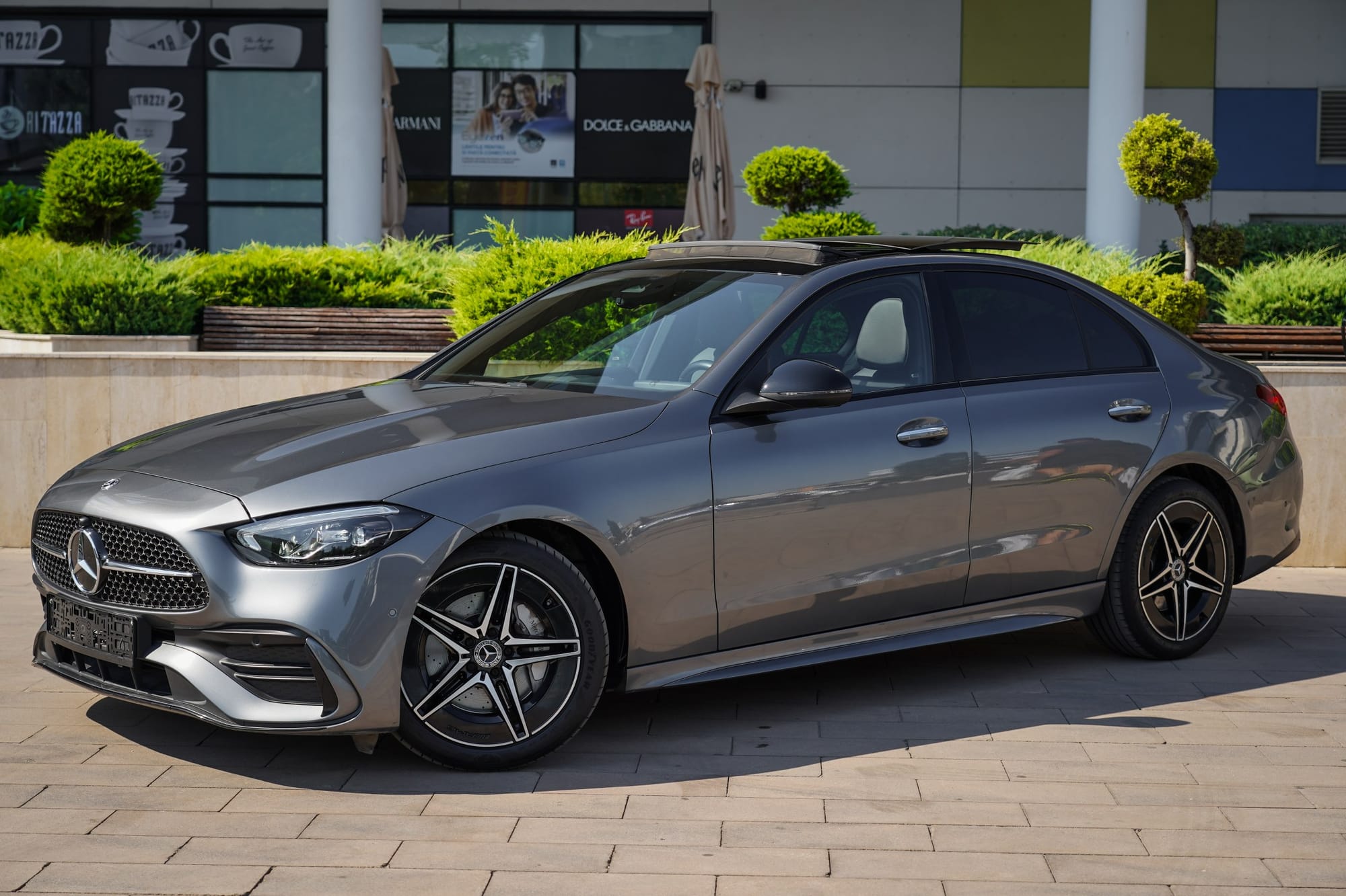 Mercedes-Benz C-Class 3