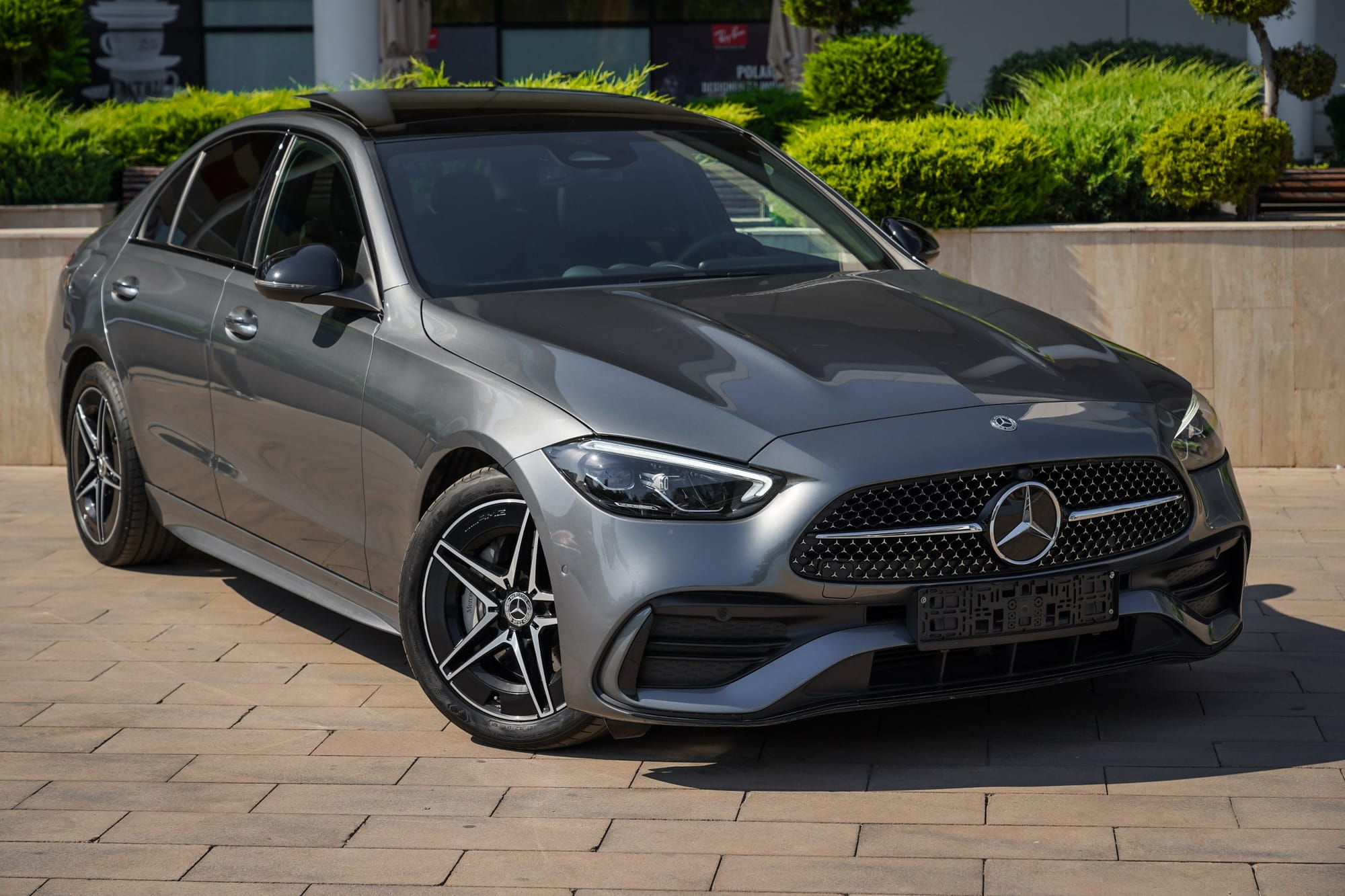 Mercedes-Benz C-Class 4