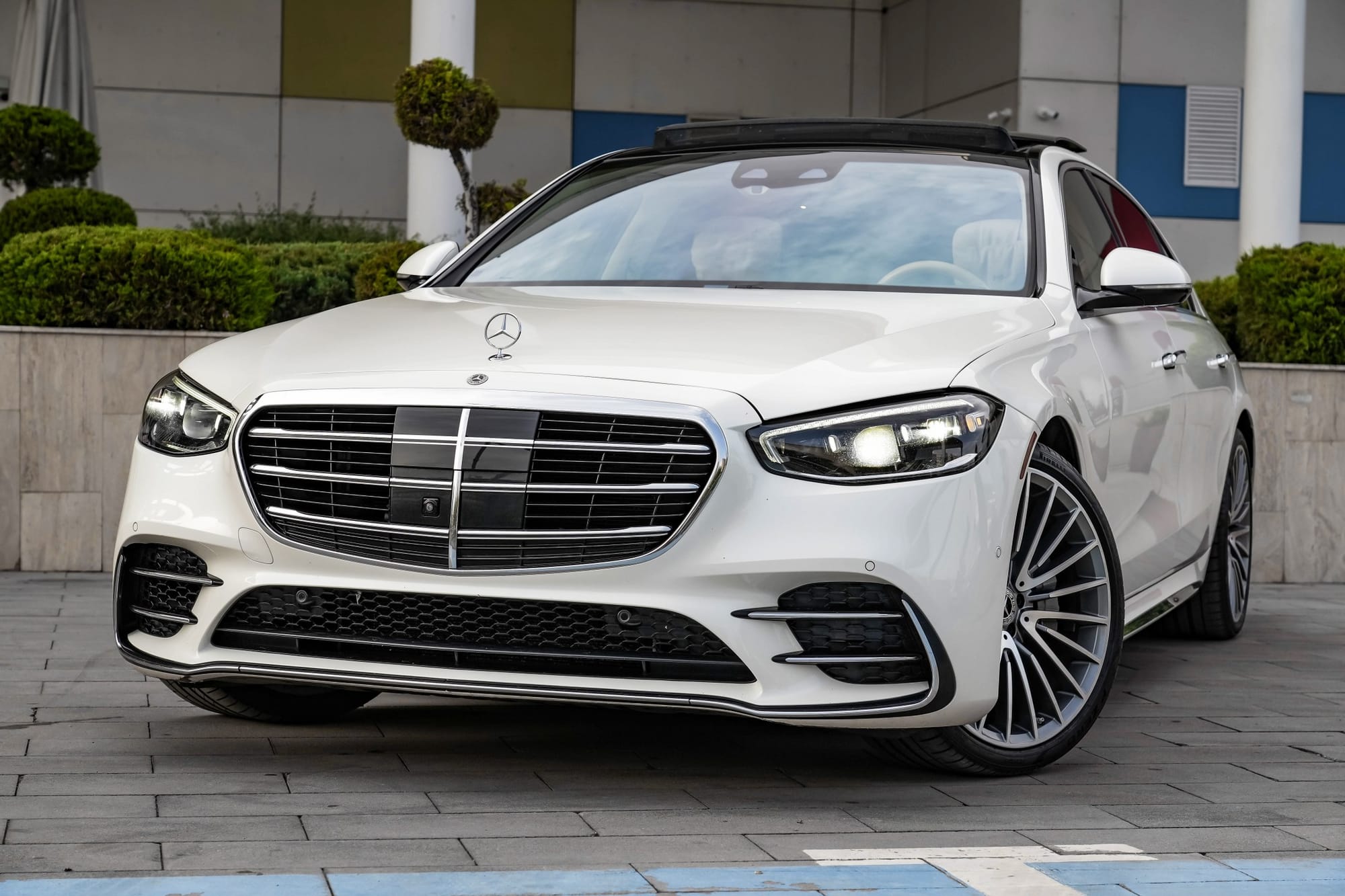Mercedes-Benz S-Class 2