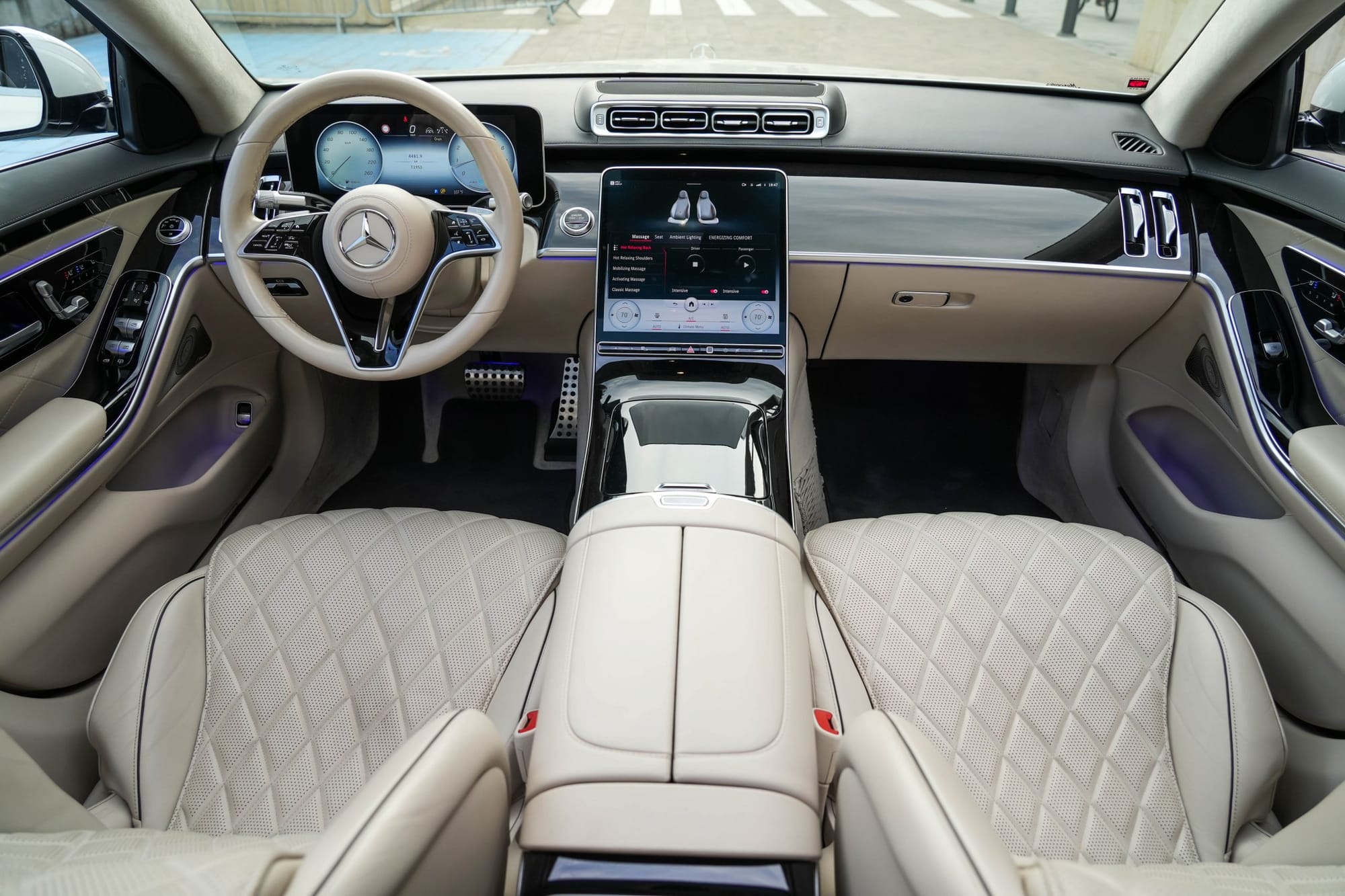 Mercedes-Benz S-Class 7