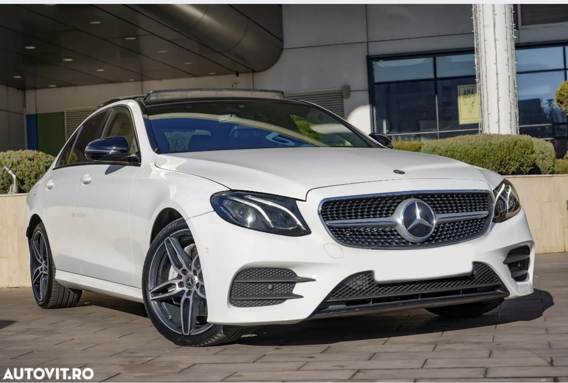 Mercedes-Benz E-Class 2