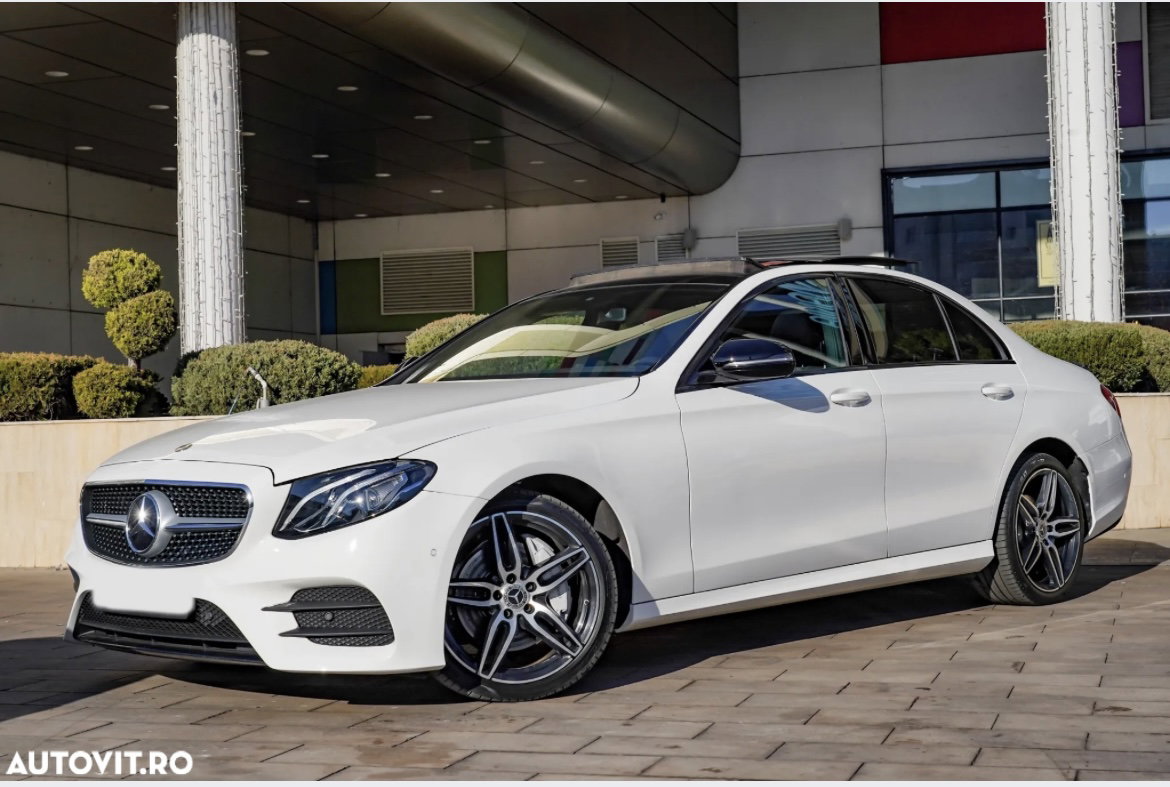 Mercedes-Benz E-Class 4
