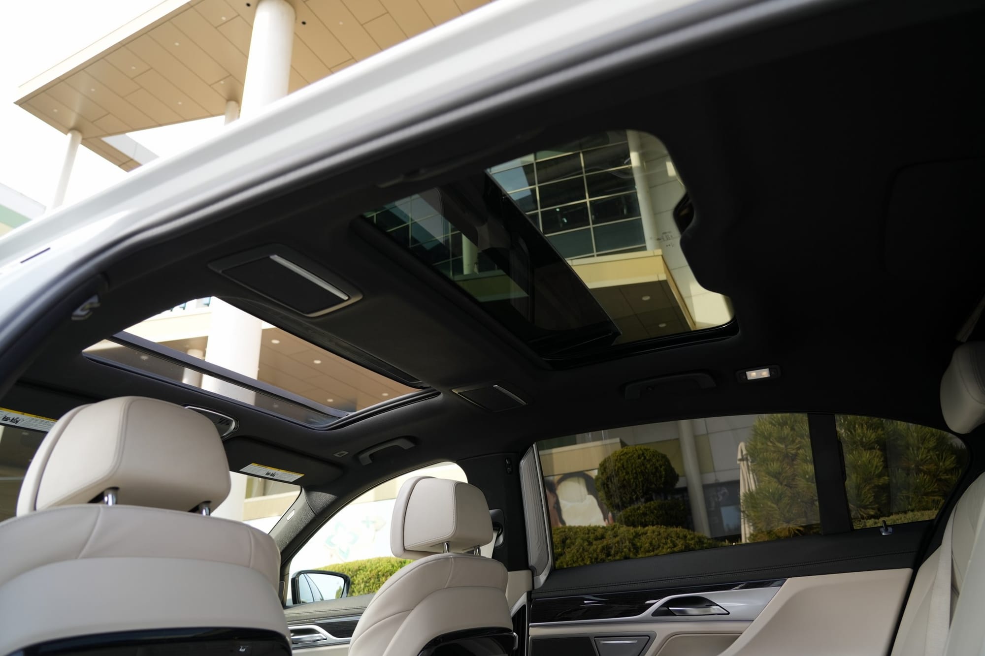 BMW Seria 7 12