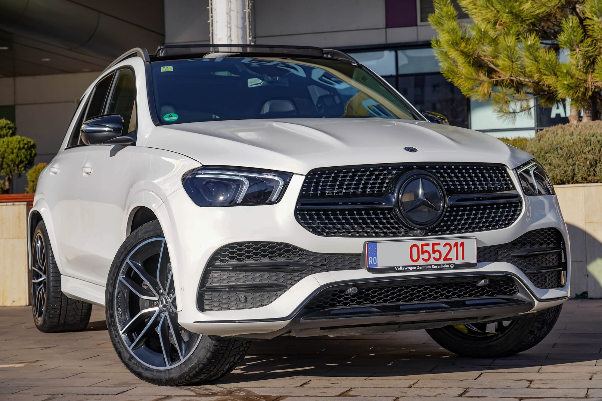 Mercedes-Benz GLE 2