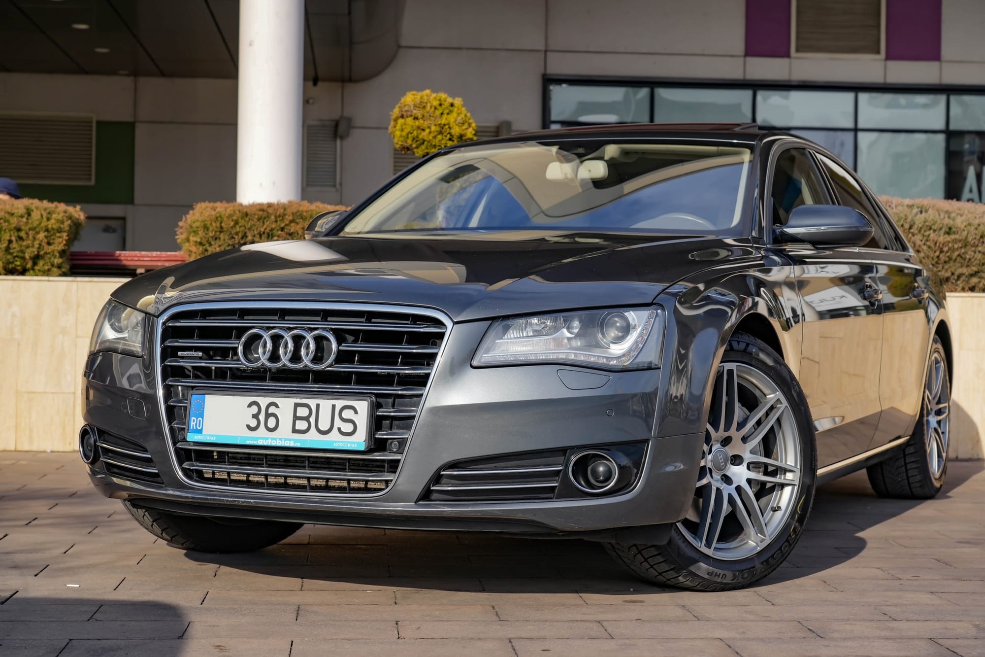 Audi A8 2