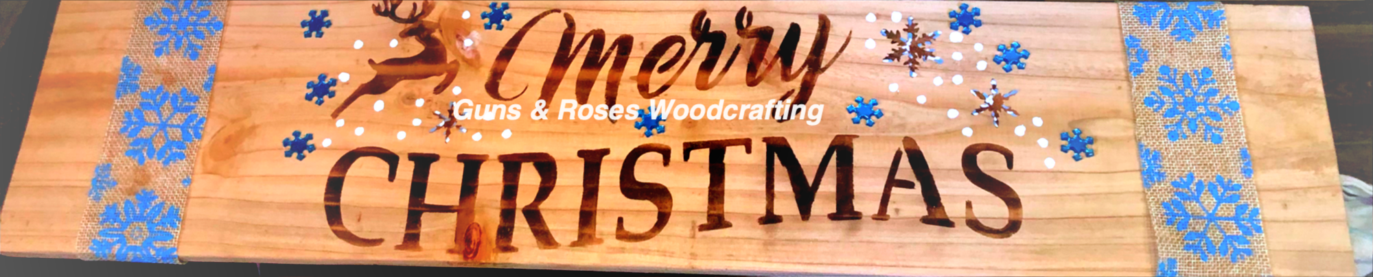 Snowflake Themed "Merry Christmas" Sign