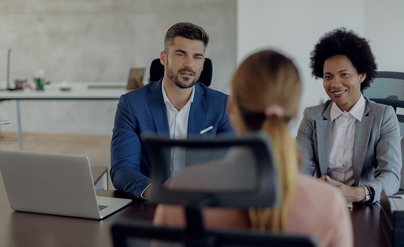 EXECUTIVE SEARCH & HEADHUNTING