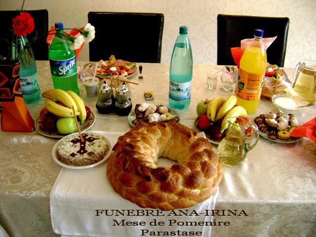 Parastas - Mese de pomenire
