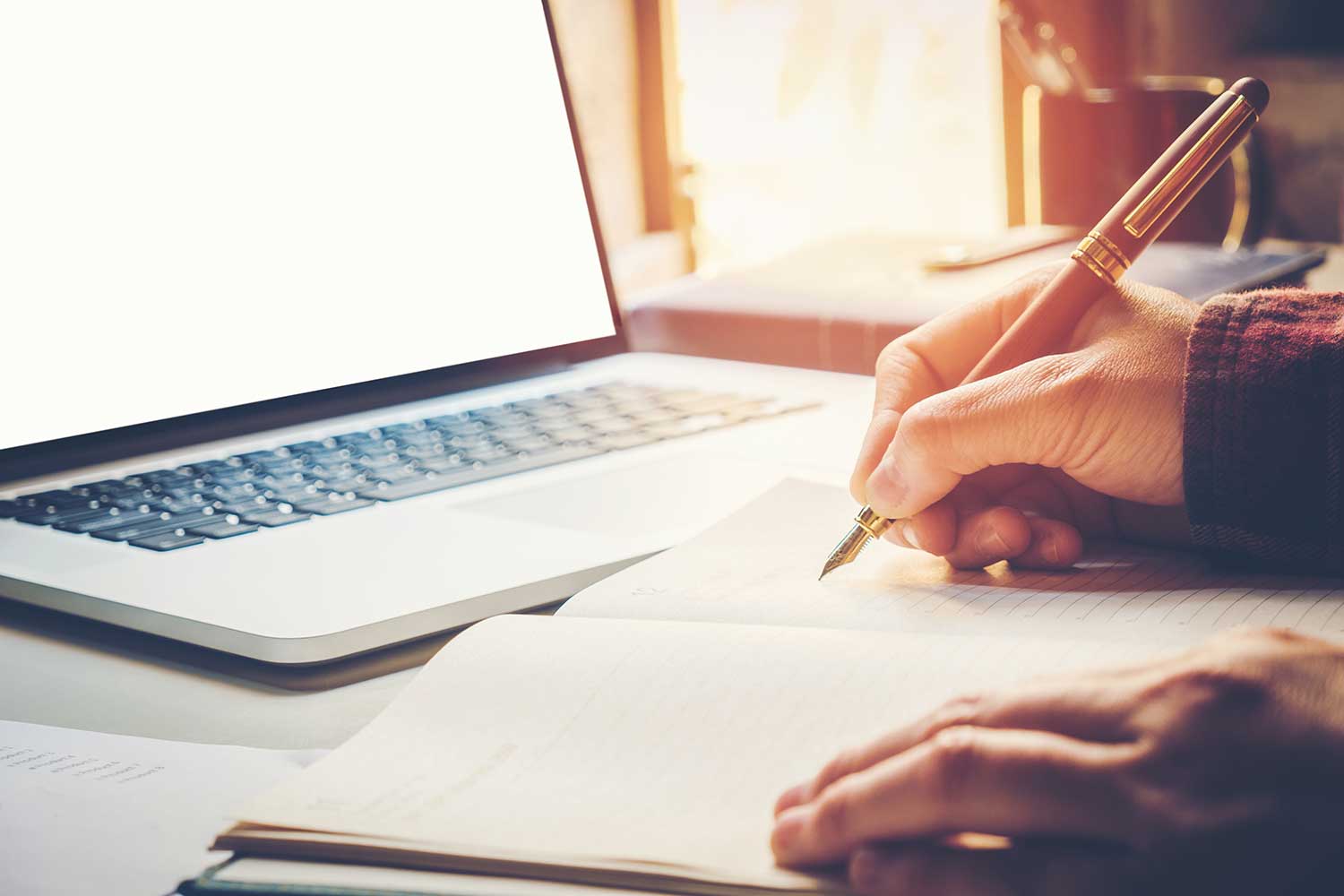 The Role of Wikipedia Writers for Hire in Content Creation
