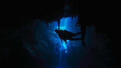 Exploring the Best Dive Sites in Tulum and Cozumel: A Guide to Cave Diving