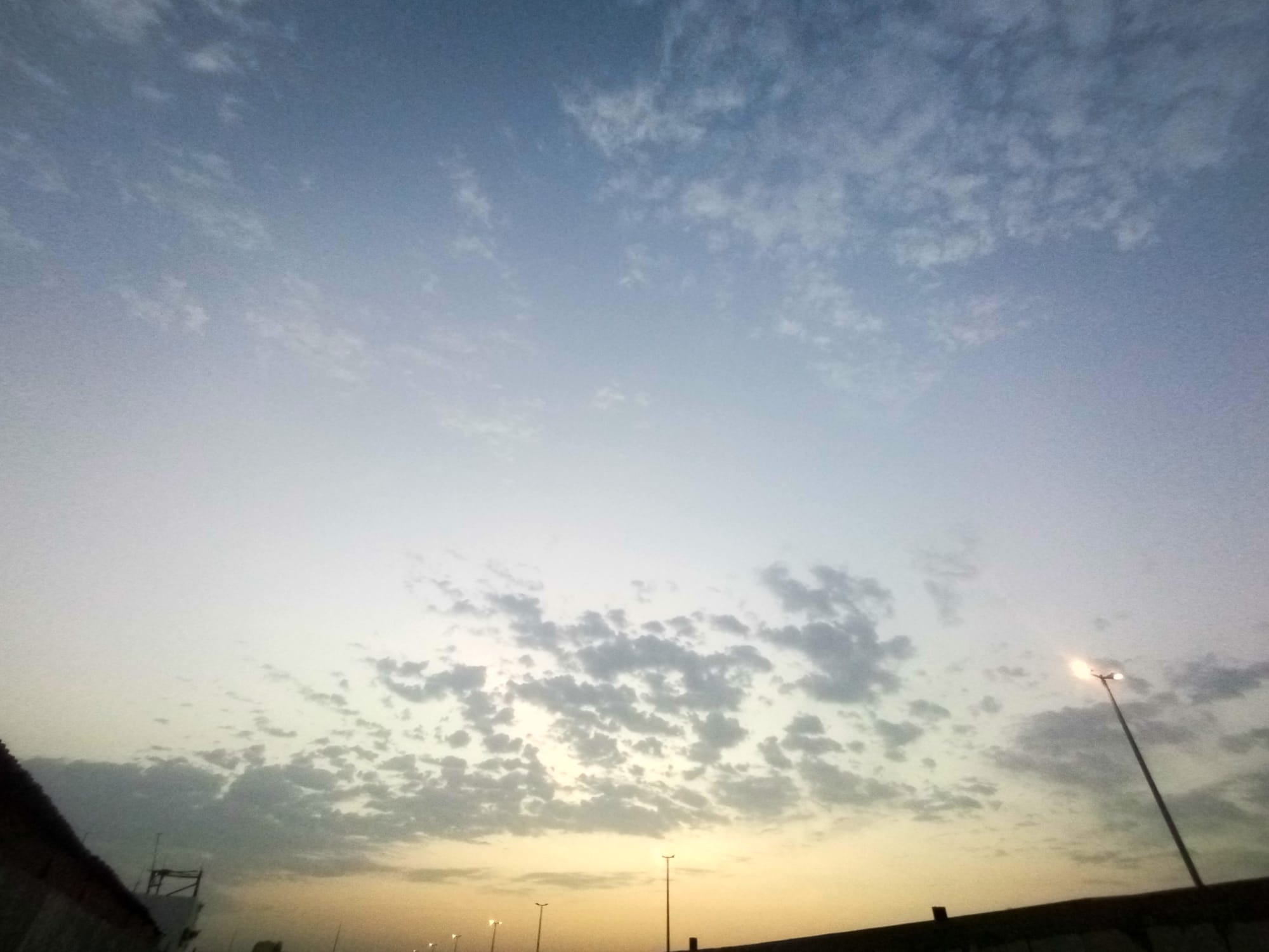 صور شهر يوليو يوم التاسع عشر سنة 2023
