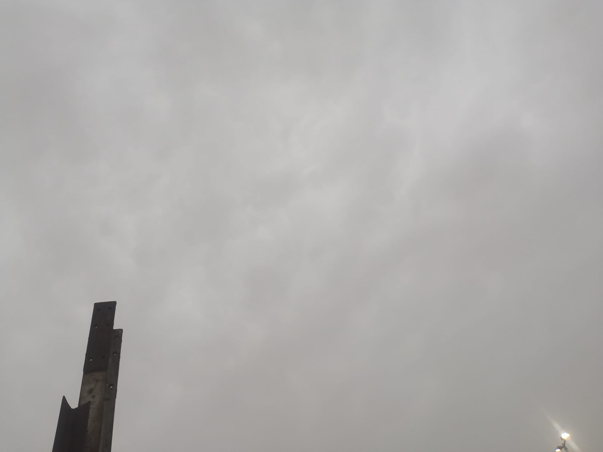 يوم 21/08/2023 - الرياح الهابطة وأمطار متفاوتة - حالة غير متوقعة