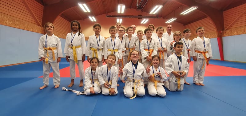 Passage de grades petits 10-06-2024 : Félicitations aux nouveaux gradés