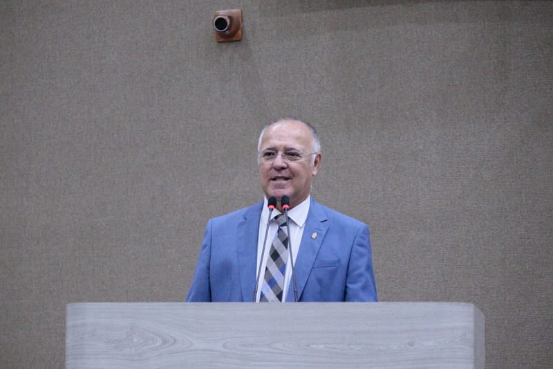 No Dia contra Discriminação Racial, Luis Mitoso defende lei de sua autoria e relembra episódio de intolerância contra Vini Jr.