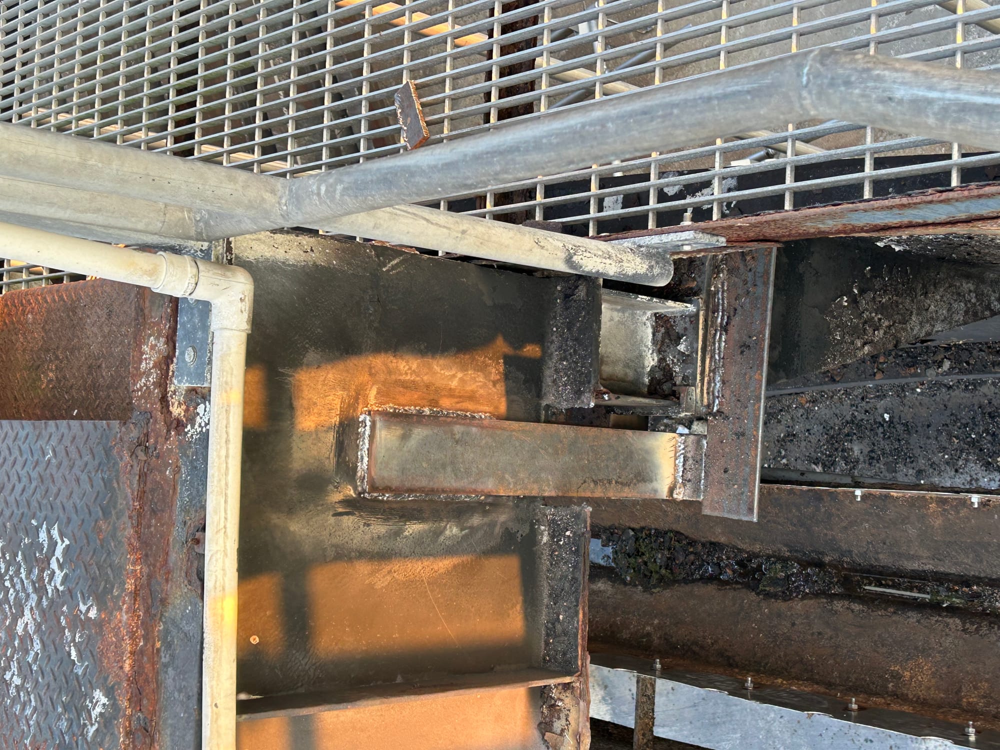 INDUSTRIAL WELDING SERVICES