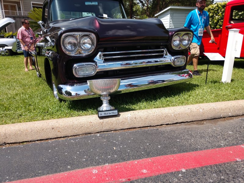 1959 Chevrolet Apache Truck