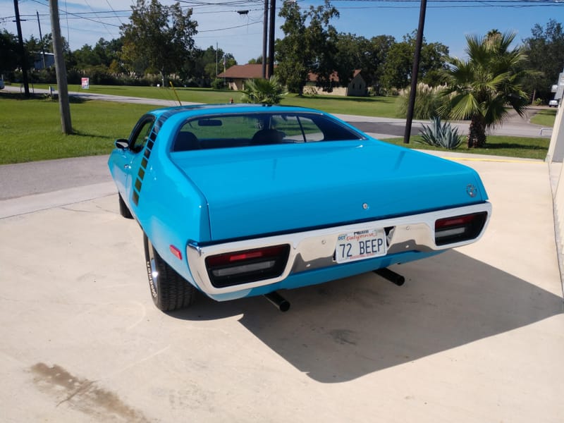 1972 Plymouth Hemi Roadrunner