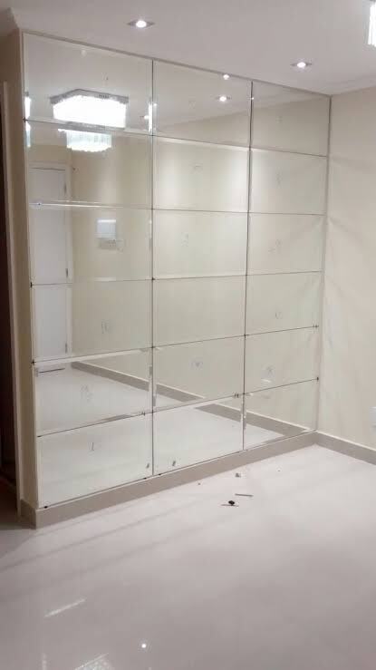 Painéis de Espelhos com Bisotê em Balneário e Itapema - Meia Praia