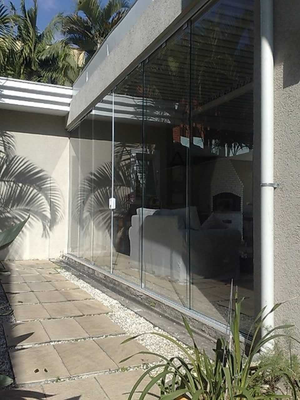 Portas e Janelas de Vidro Temperado em Balneário Camboriú, Itapema e Região