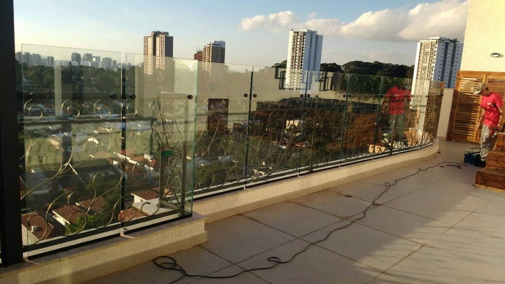 Muros, Vitrines em Vidro Balneário Camboriú e Itapema